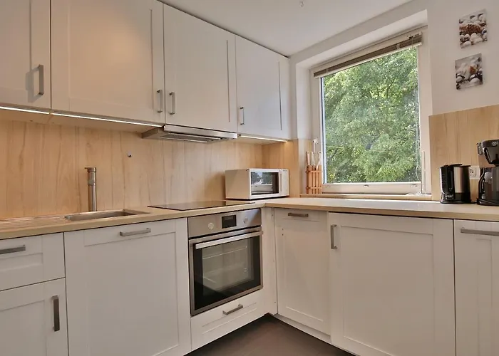 Haus Kastanienallee 3 Haus Kastanienallee 3 8 Lägenhet *